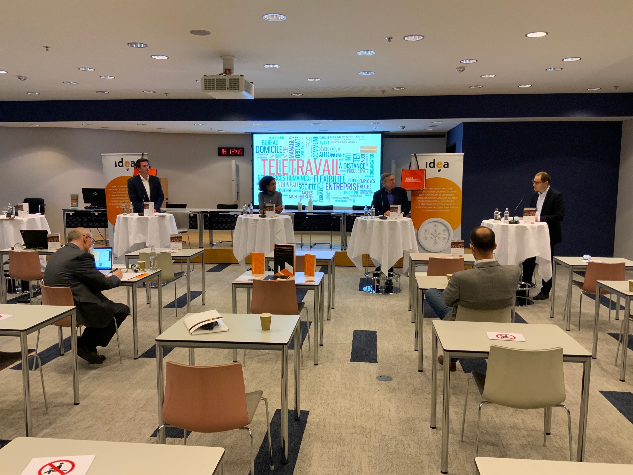 photo des membres de la table ronde lors de l'event Construction et Covid : un état des lieux